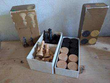 Vintage Jumbo schaakset en damset van hout beschikbaar voor biedingen