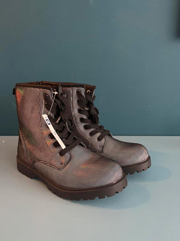 True Blue Box Biker Boots - Maat 35 - Nieuw, Kinderen en Baby's, Kinderkleding | Schoenen en Sokken, Nieuw, Laarzen, Meisje, Ophalen of Verzenden