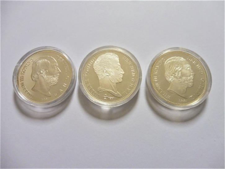3 Herslag munten Koning Willem III jaartal 2 x 1867 en 1823, Postzegels en Munten, Munten | Nederland, Overige waardes, Koning Willem III