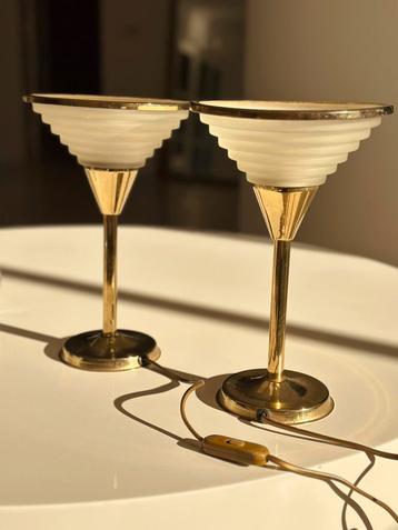 Hollywood Regency Tafellampen Met Glazen Kap Vintage Set  beschikbaar voor biedingen