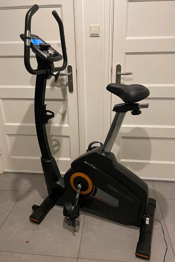 hometrainer Flow Fitness revalidatie LAGE INSTAP tot 135kg, Sport en Fitness, Fitnessapparatuur, Zo goed als nieuw, Hometrainer