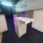 HOOGGLANS WIT TOREN VITRINEKAST, Huis en Inrichting, Woonaccessoires | Zuilen en Pilaren, Ophalen, Zo goed als nieuw