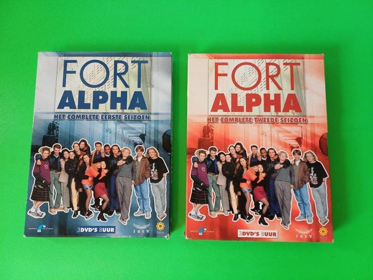DVD Boxen - Fort Alpha Eerste en Tweede Seizoen, Cd's en Dvd's, Dvd's | Tv en Series, Gebruikt, Actie en Avontuur, Boxset, Alle leeftijden