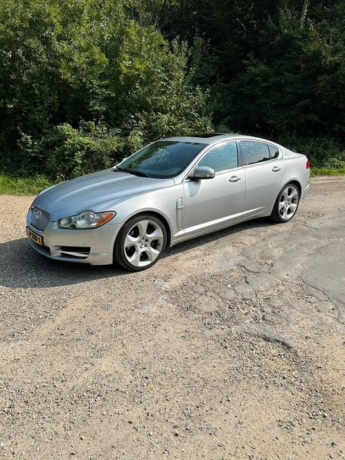 Jaguar XF 4.2 SV8 AUT 2009 Grijs, Auto's, Jaguar, Particulier, XF, Benzine, G, Sedan, Automaat, Geïmporteerd, Zilver of Grijs