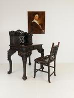 Antiek Chinese Padouk houten bureau, Huis en Inrichting, Bureaus, Ophalen, Gebruikt, ., .