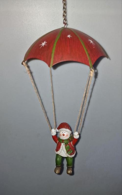 Home Sweet Home sneeuwpop aan parachute kerstdecoratie, Diversen, Kerst, Zo goed als nieuw, Ophalen of Verzenden