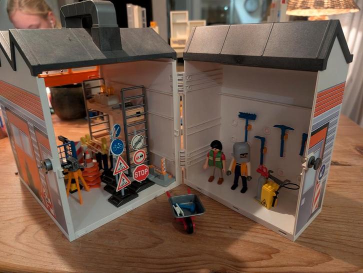 Playmobil 4043 & 4049 Werkplaats/Garage, Kinderen en Baby's, Speelgoed | Playmobil, Gebruikt, Complete set, Ophalen of Verzenden