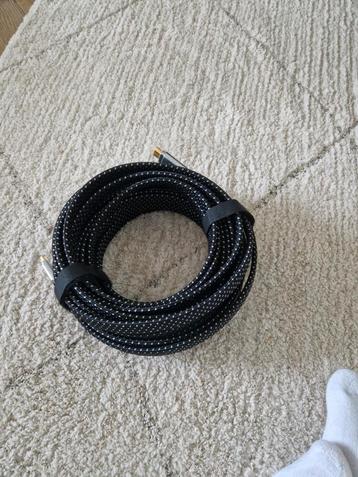 RU connected high-end HDMI kabel beschikbaar voor biedingen