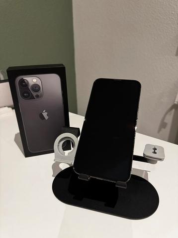 Apple iPhone 13 Pro + beschikbaar voor biedingen