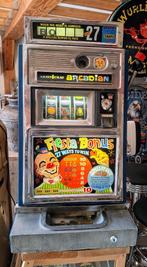 Eenarmige gokkast aristocrat., Verzamelen, Automaten | Gokkasten en Fruitautomaten, Overige munten, Ophalen, Gebruikt, Met sleutels