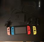 Nintendo Switch V1 + Extra Joy-Cons, Spelcomputers en Games, Games | Nintendo Switch, Overige genres, Eén computer, Ophalen of Verzenden