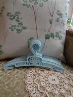 10 Blauwe Vintage Kledinghangers met Hertjes ** Mimosa **, Antiek en Kunst, Curiosa en Brocante, Ophalen of Verzenden