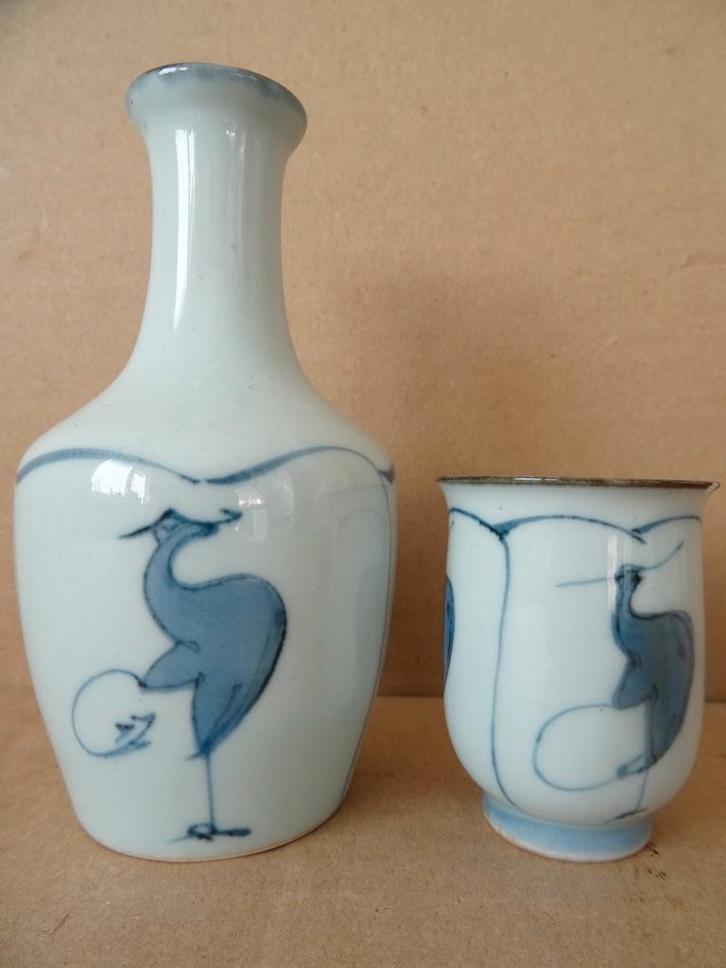 Sake set Japan vintage sake kannetje Arita-yaki porselein, Antiek en Kunst, Curiosa en Brocante, Ophalen of Verzenden