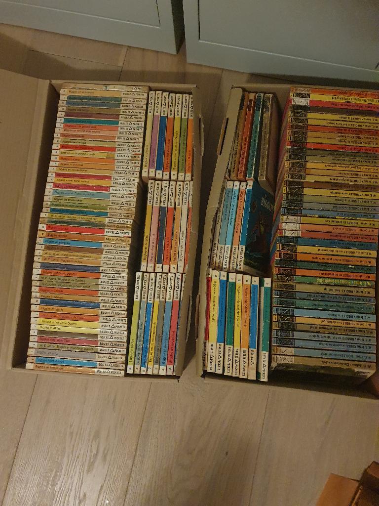 Bigglespockets, Ophalen, Gelezen, W.E. Johns