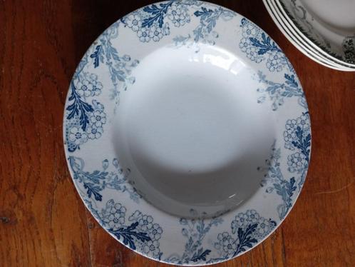 prachtig gaaf diep bord uit Frankrijk LUNEVILLE, Antiek en Kunst, Antiek | Servies los, Ophalen of Verzenden