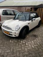 Mini Mini Cabrio 1.6 PEPPER MOTOR DEFECT 1950 EURO, Auto's, Mini, Parkeersensor, Gebruikt, Zwart, 4 cilinders