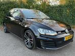 Volkswagen Golf VW 2.0 TDI GTD DSG Black Edition, Auto's, Gebruikt, Euro 6, 4 cilinders, Lichtsensor