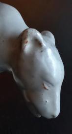 Art Deco Beeldje Witte IJsbeer in Crèmekleurig Keramiek, Antiek en Kunst, Antiek | Keramiek en Aardewerk, Ophalen of Verzenden
