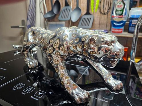 Luxe Panter beeldje met Steentjes Zilver en zwaar, Huis en Inrichting, Woonaccessoires | Overige, Zo goed als nieuw, Ophalen of Verzenden