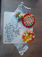 Bambi & Stampertje Kindertafeltje + 2 Stoeltjes, Kinderen en Baby's, Kinderkamer | Tafels en Stoelen, Ophalen