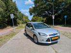Ford Focus 1.6 Tdci 77KW Wagon 2013 Grijs, Auto's, Stof, Zwart, 4 cilinders, Origineel Nederlands