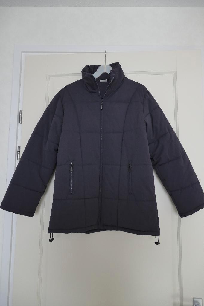 Mooie Pescara gevoerde damesjas maat L, Kleding | Dames, Jassen | Winter, Zo goed als nieuw, Maat 42/44 (L), Paars, Ophalen of Verzenden