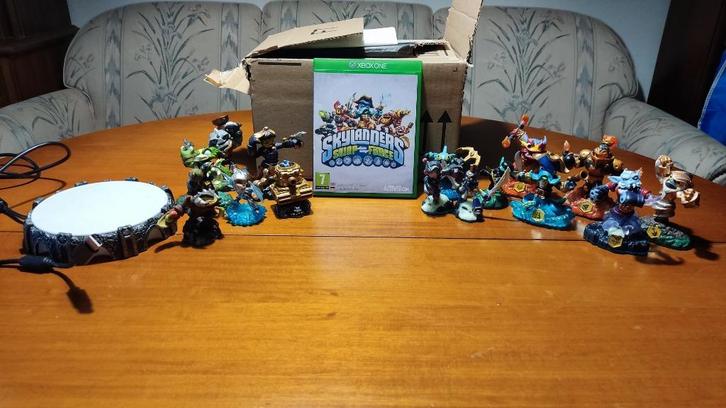 Skylanders Swap Force Pakket Xbox One, Spelcomputers en Games, Games | Xbox One, Gebruikt, Avontuur en Actie, 2 spelers, Vanaf 7 jaar