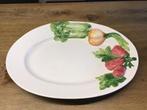 GROTE ITALIAANSE “ PASTA/SALADE SCHAAL” met reliëf groenten, Ophalen of Verzenden, Zo goed als nieuw, Overige stijlen, Schaal of Schalen