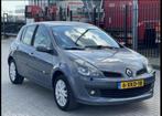 Renault Clio 1.6 16V 82KW 5-DRS 2006 Blauw, Auto's, Renault, Voorwielaandrijving, 4 cilinders, Blauw, 1200 kg