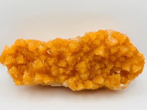 Gele Calciet op matrix – Yunnan, China, Verzamelen, Mineralen en Fossielen, Mineraal, Ophalen of Verzenden
