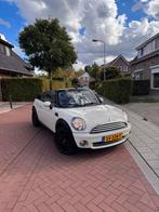 Mini 1.6 Cooper chilli 2010 Wit, Auto's, Mini, Zwart, 4 cilinders, Cabriolet, 4 stoelen