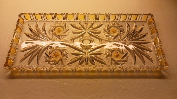 Kristallen serveerschaal met gouden accenten, Antiek en Kunst, Antiek | Glas en Kristal, Ophalen
