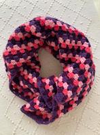 Handmade Crochet gehaakte SJAAL design in roze/paars, Kleding | Dames, Ophalen of Verzenden, Zo goed als nieuw, Maat 46/48 (XL) of groter