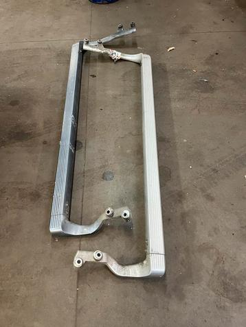 Volvo XC90 sidesteps sidebars treeplank modeljaren 2002-2014 beschikbaar voor biedingen