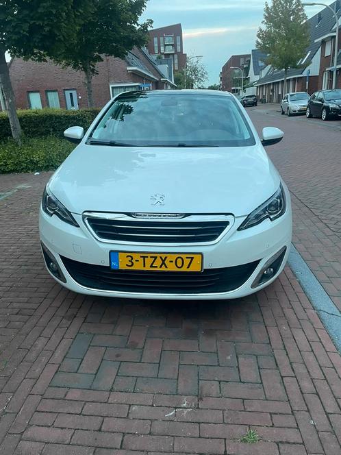 Peugeot 308 1.6 THP 115KW 5-DRS 2014 Wit, Auto's, Peugeot, Particulier, Airbags, Airconditioning, Bluetooth, Bochtverlichting