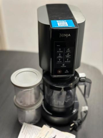 Ninja Creami ijsmachine zo goed als nieuw met 3 bakjes beschikbaar voor biedingen