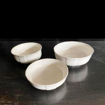 Villeroy & Boch Manoir 12,5.12.14,5cm.Dessert.Schaaltjes beschikbaar voor biedingen