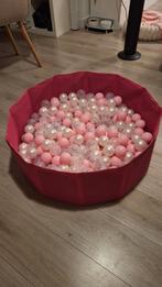 Roze ballenbak met 200 ballen, Ophalen, Zo goed als nieuw