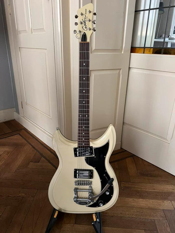 Godin Dorchester, Muziek en Instrumenten, Snaarinstrumenten | Gitaren | Elektrisch, Zo goed als nieuw, Hollow body, Overige merken