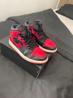 Air jordan 1 mid, Overige kleuren, Sportschoenen, Ophalen of Verzenden, Zo goed als nieuw