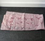 Yves Rocher Cléa sjaal roze bloemen Clea parfum, Gebruikt, Ophalen of Verzenden, Gebruiksvoorwerp