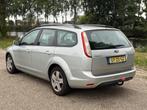 Ford Focus Wagon 1.6 Trend|Airco|Radio|Trekhaak, Auto's, Ford, 1596 cc, Gebruikt, 4 cilinders, 635 kg