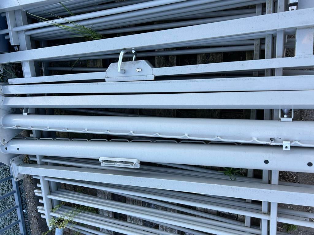 Te Koop draai poort met zij hek werk, Ophalen, Gebruikt, IJzer, Sierhekwerk