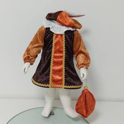 Nieuw baby pietenpakje merk Markeys maat 68, Diversen, Sinterklaas, Nieuw, Ophalen of Verzenden