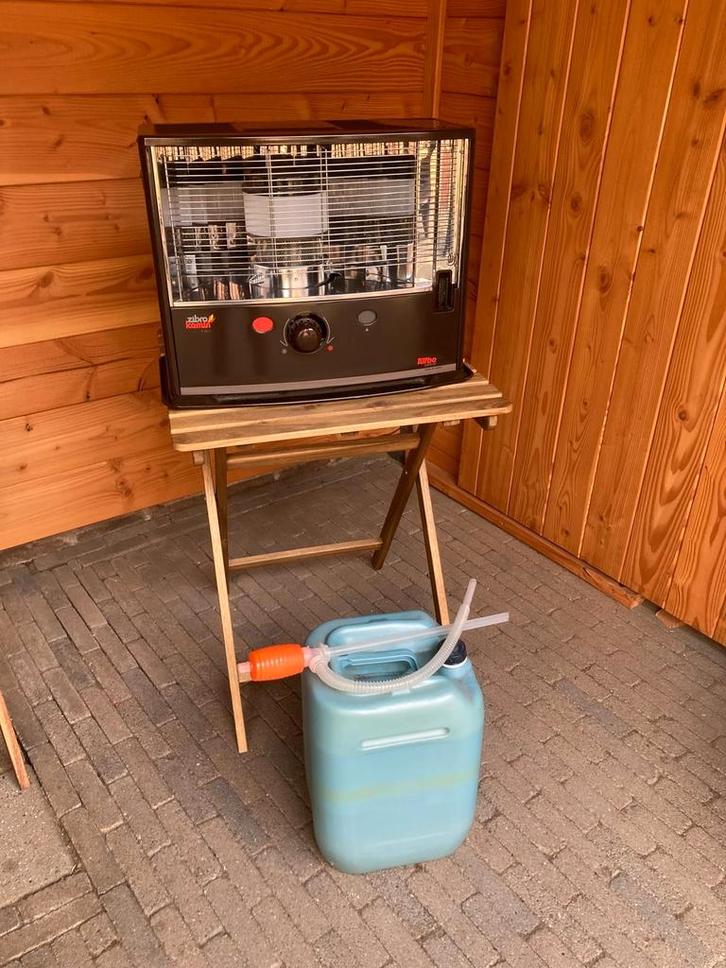 kachel: ZIBRO KAMIN TURBO R99c + hevelpompje en meer!, Huis en Inrichting, Kachels, Gebruikt, Petroleumkachel, Overige brandstoffen