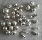 38 zeer oude kerstballen en figuren (breekbaar), Ophalen, Gebruikt