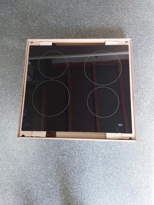 Atag Inductiekookplaat. Ongebruikt maar wel beschadigd., Witgoed en Apparatuur, Kookplaten, Zo goed als nieuw, Inbouw, Inductie