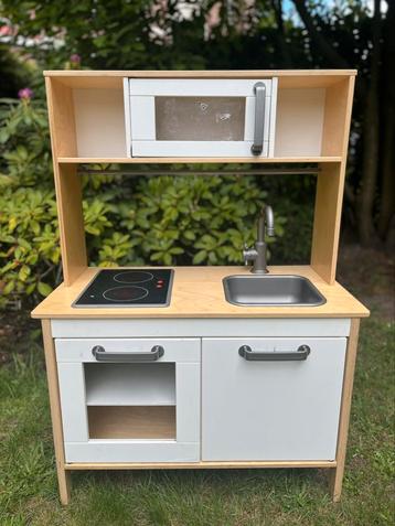 IKEA speelkeuken  beschikbaar voor biedingen