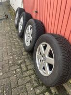 Volvo XC60 Winterbanden met Velgen 235/65R17, Auto-onderdelen, Banden en Velgen, Gebruikt, Banden en Velgen, 17 inch, 235 mm