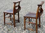 Antieke set oude kerkstoelen, Ophalen